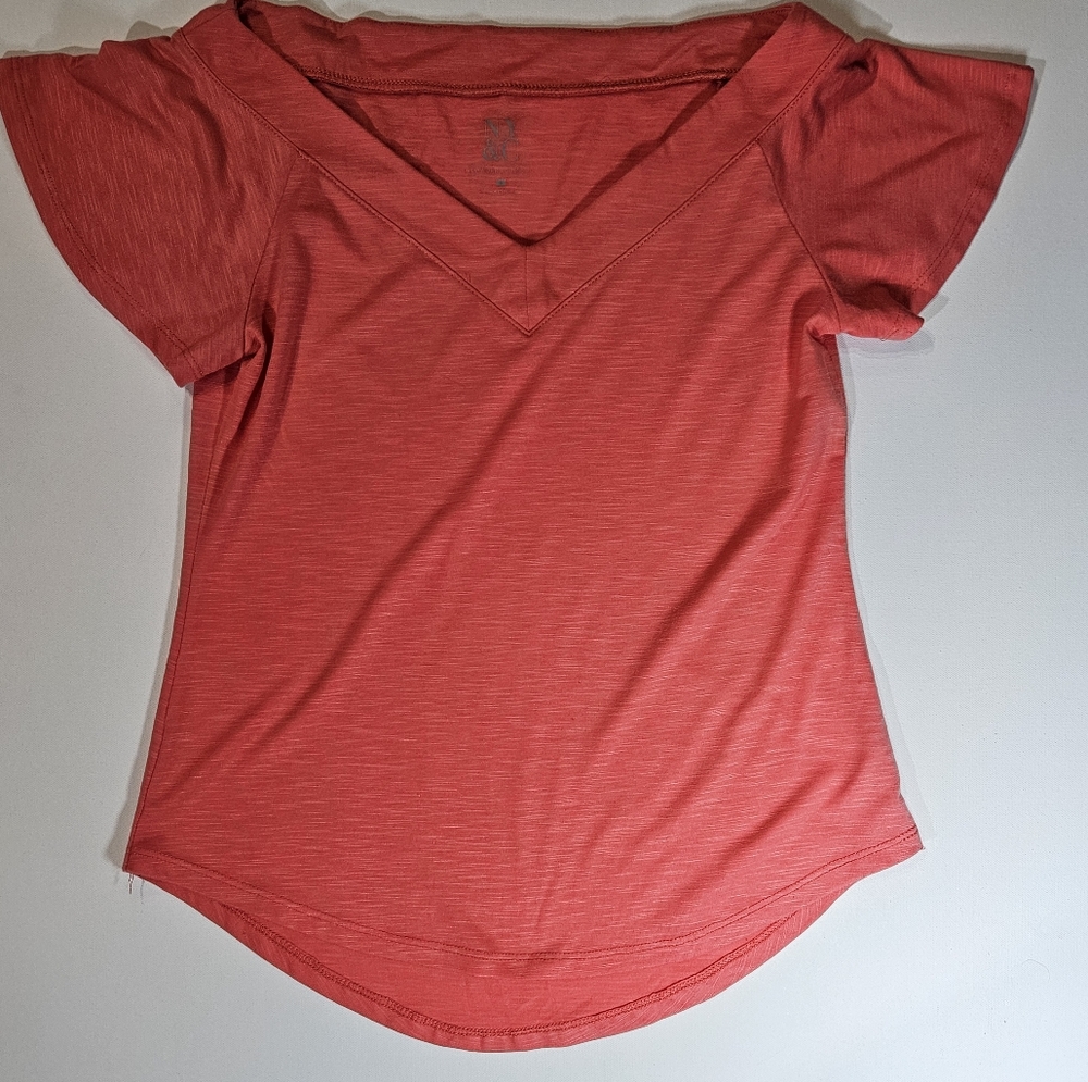 New York & Company Blouse Womens Small Coral V-neck Business Casual Office‎ Top